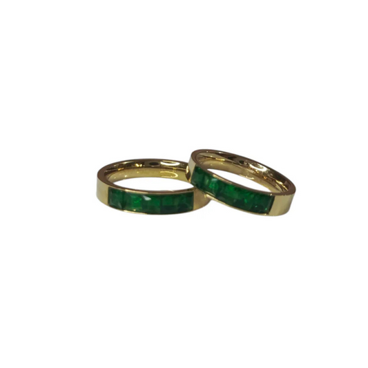 GREEN EMERALD RING