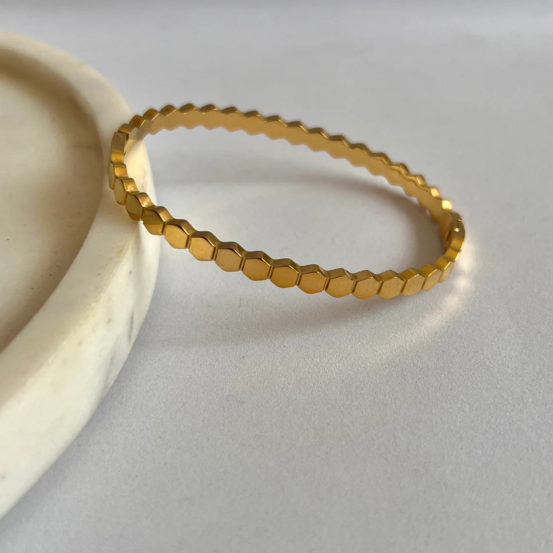 LUXURY GOLD BANGLE