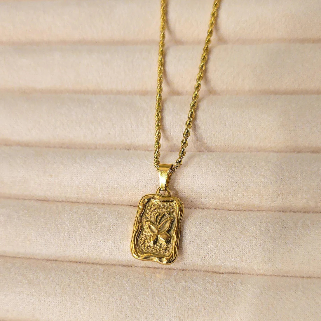 BUTTERFLY 🦋 NECKLACE ROPE CHAIN