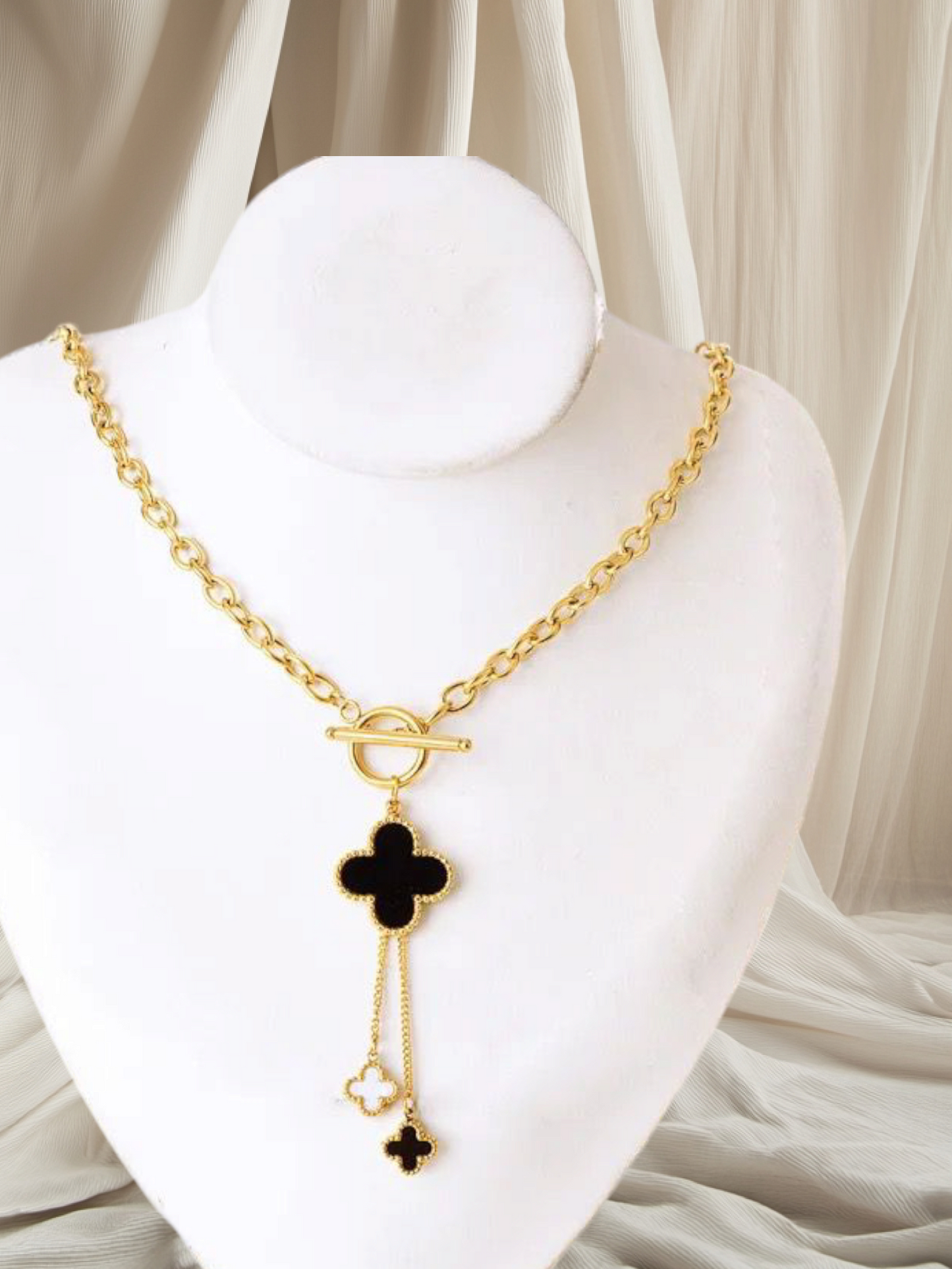 CUBAN CHAIN NECKLACE