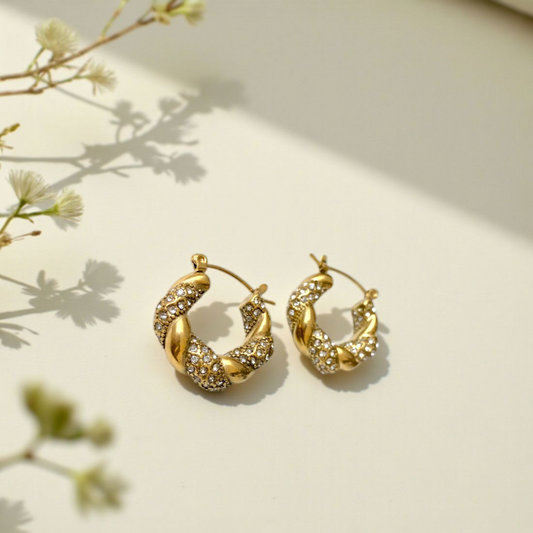 AURORA TWIST HOOPS