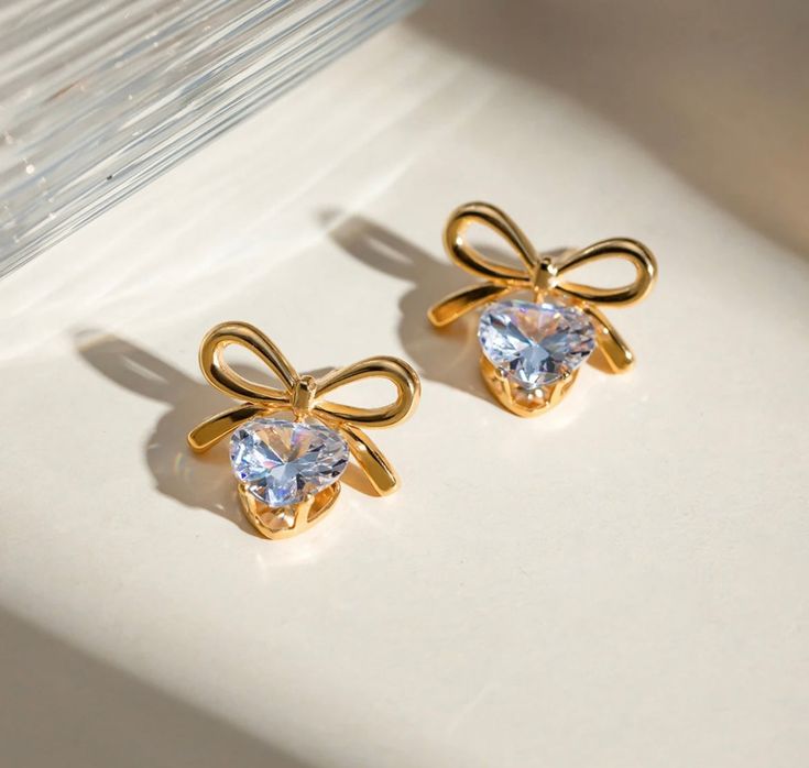 HEART TIES EARRINGS