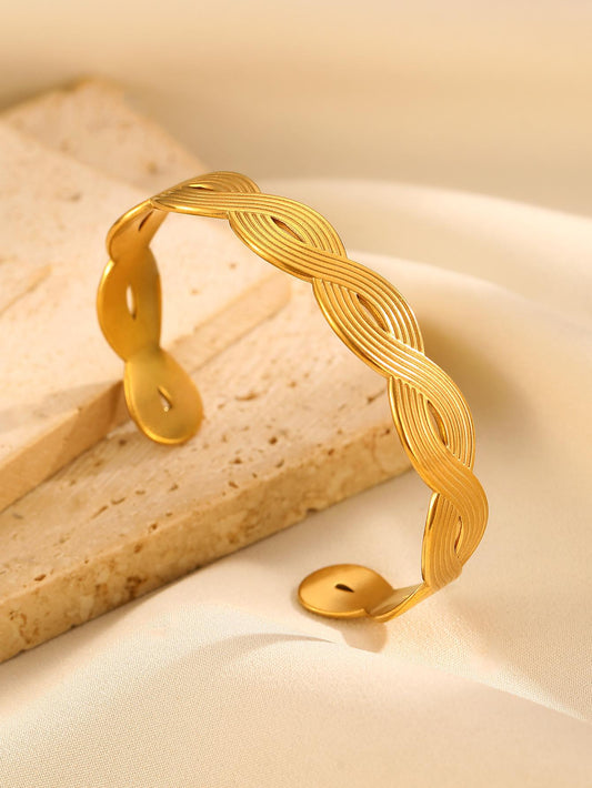 THE INFINITY HANDCUFF