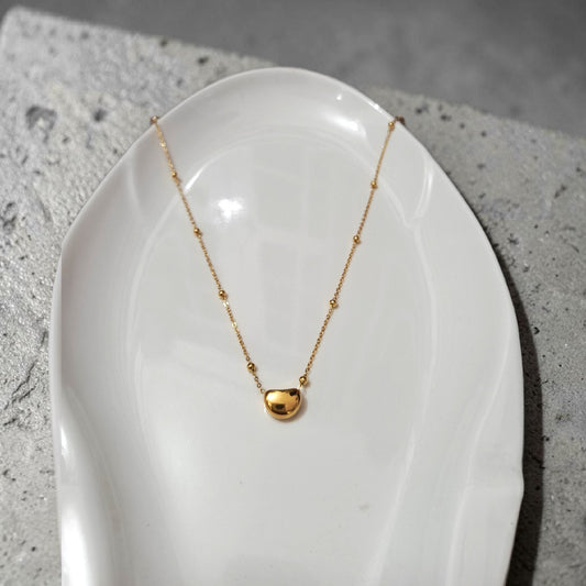 THE GILDED DROP NECKLACE