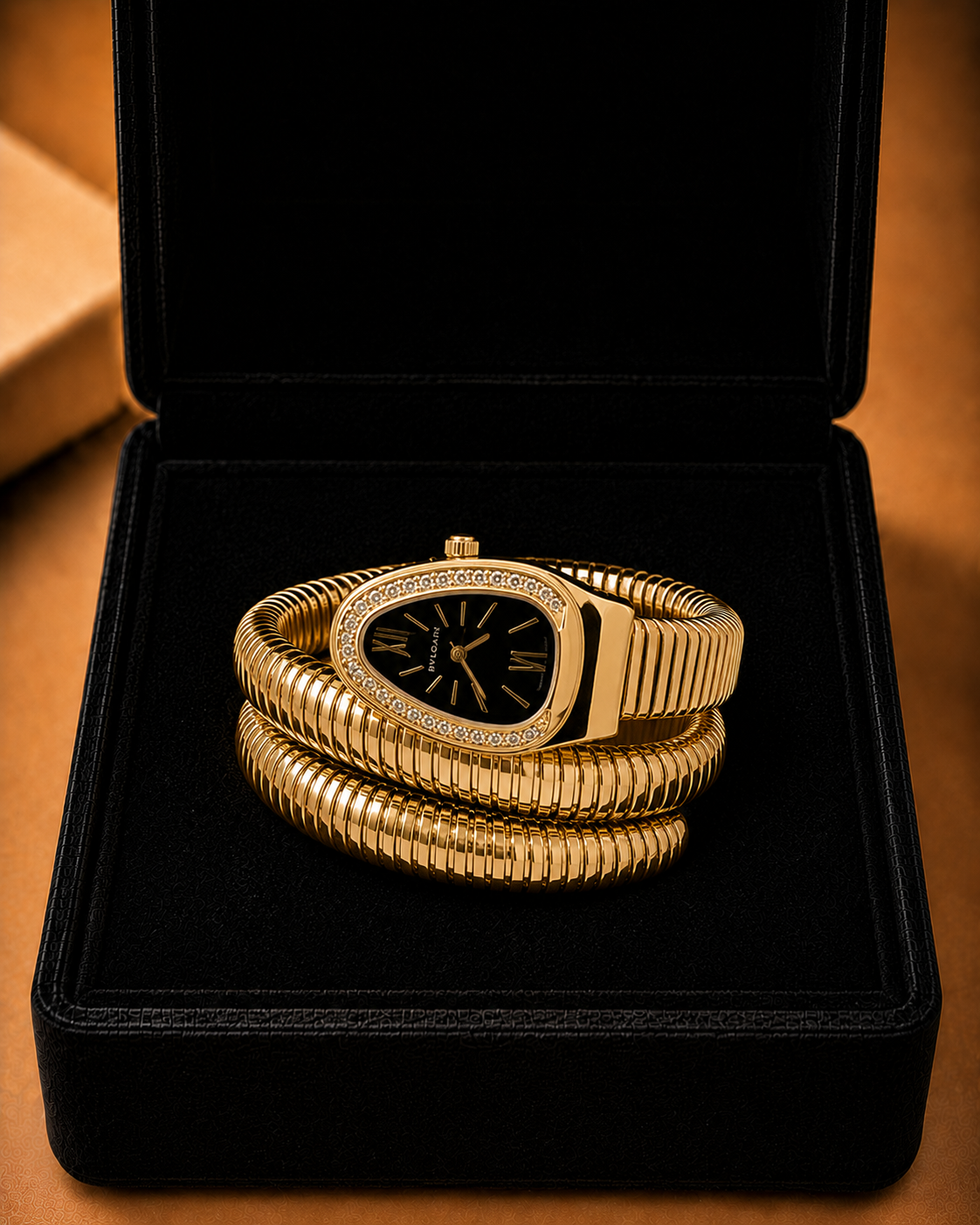 SEVRA WOMEN WATCH (BLACK)