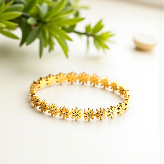 DAISY FLOWER BANGLE