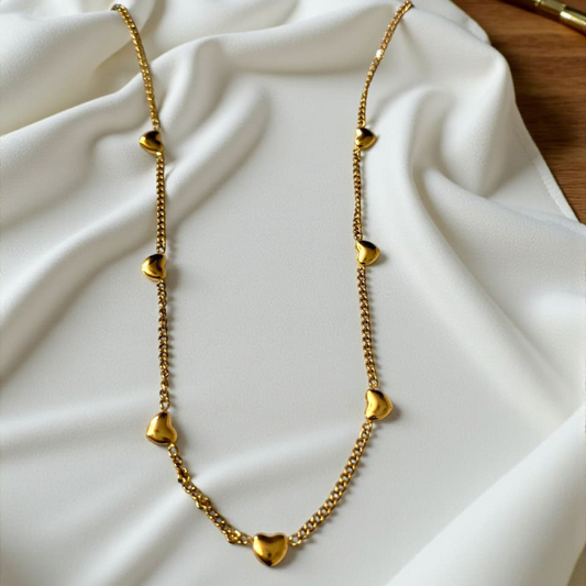 18K GOLD HEARTS NECKLACE
