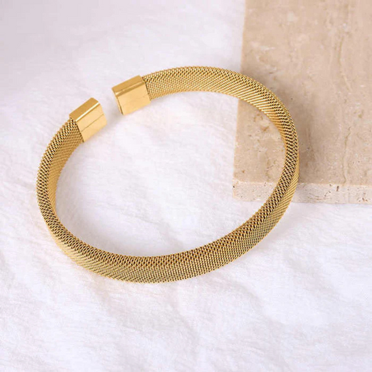 MESH GOLD BANGLE