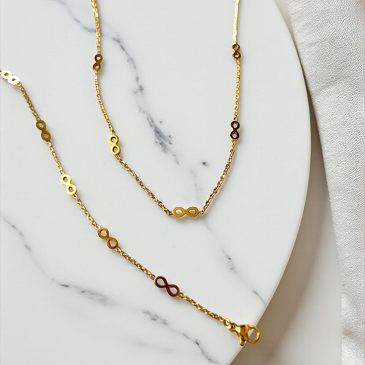 INFINITY ♾️ GOLD NECKLACE & BRACELET SET