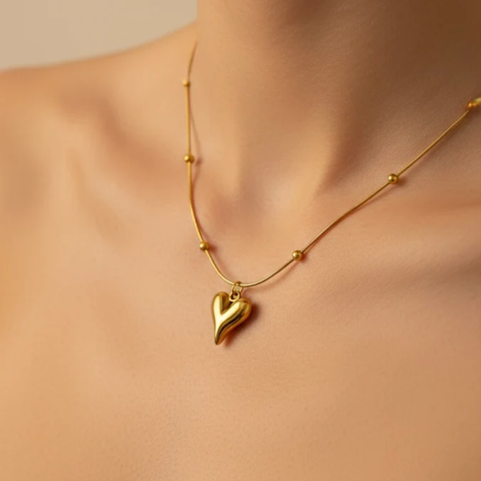 LOVE LOCKED HEART NECKLACE