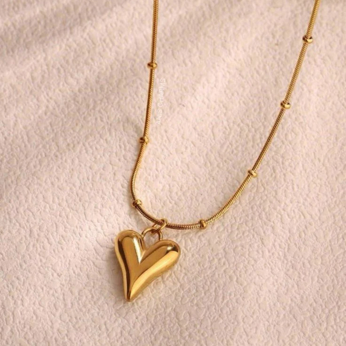 18K GOLD PLATED HEART NECKLACE