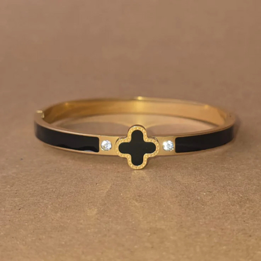 CLOVER BLACK BANGLE