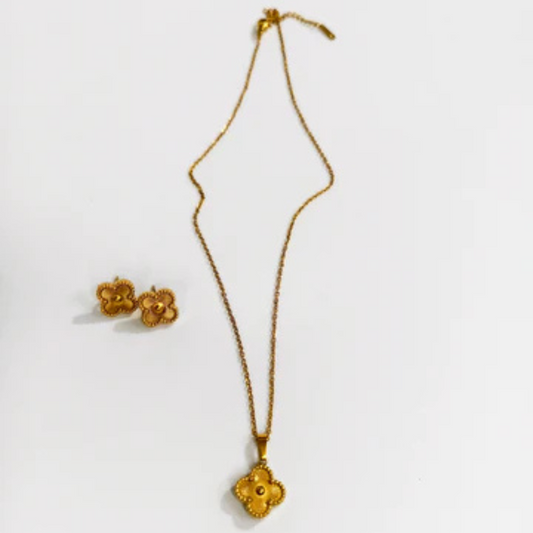 18K GOLD PLATED CLOVER NECKLACE & EARRINGS SET