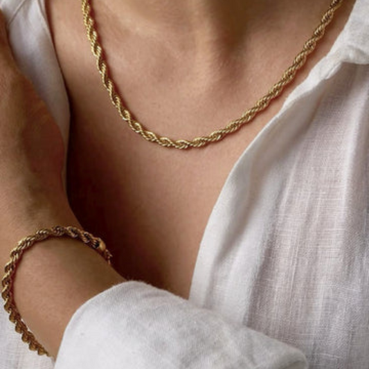 THIN ROPE CHAIN GOLD NECKLACE & BRACELET SET