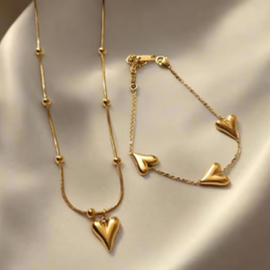18K GOLD PLATED HEART NECKLACE AND BRACELET SET