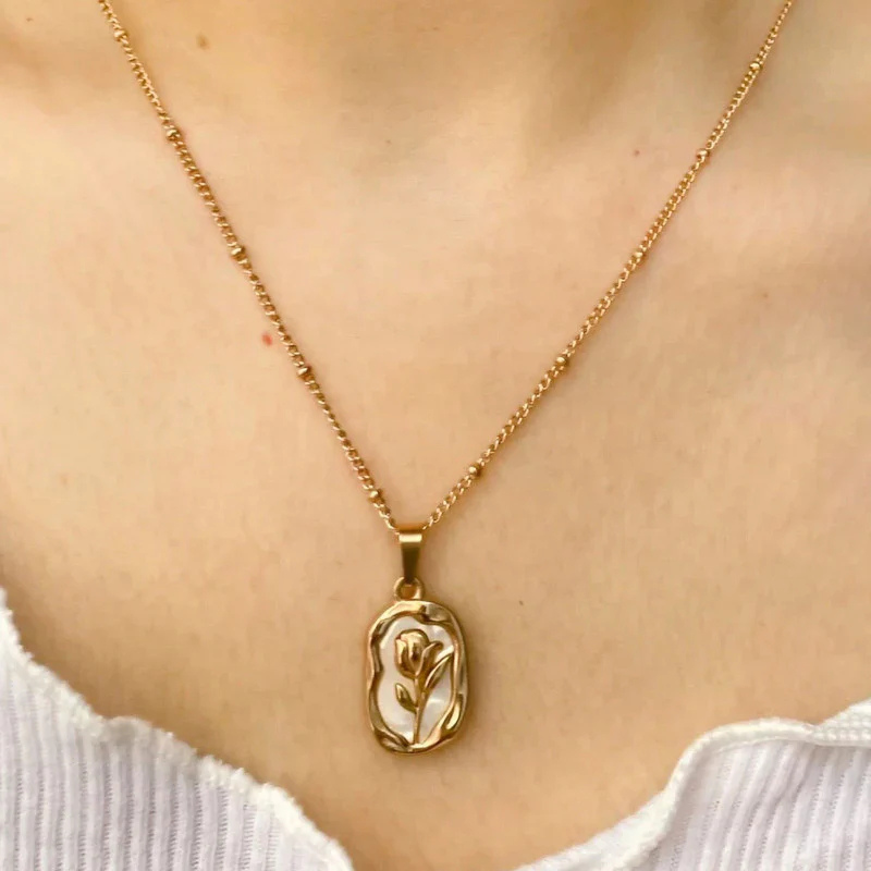RETRO TULIP NECKLACE