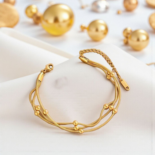 TRIPLE LAYER BEADED BRACELET