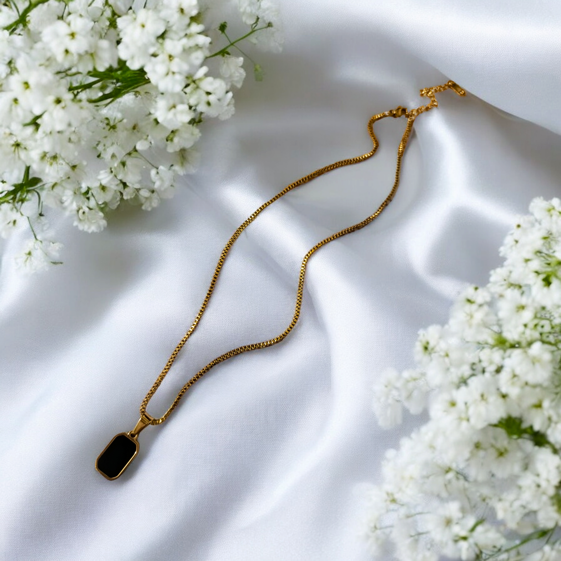 DUAL SIDE STONE NECKLACE