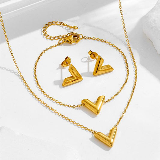 V- STYLE NECKLACE SET