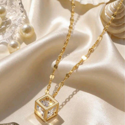 CUBIC ZIRCONIA NECKLACE