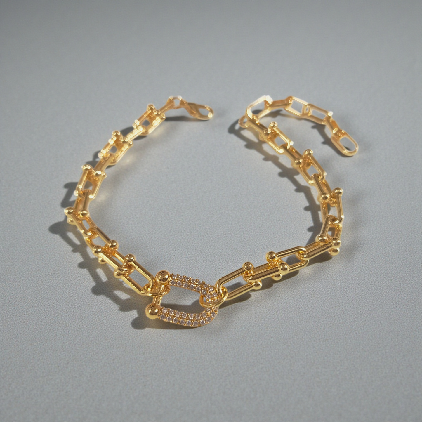 THE MAIN CHARACTER BRACELET