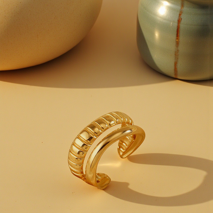 ELEGANT MULTILAYER RING
