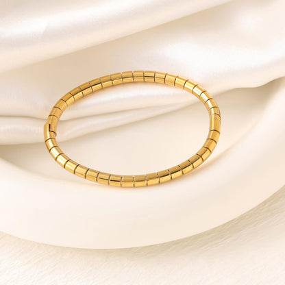 CLASSIC ROUND BANGLE