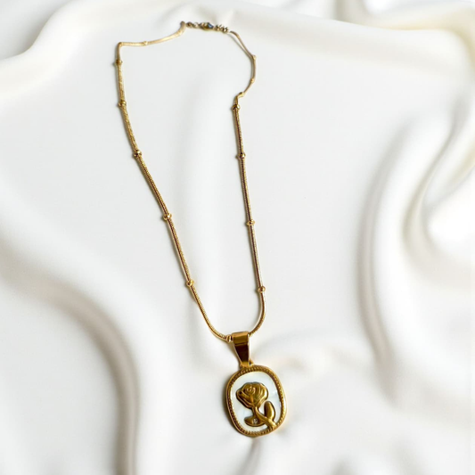 ROSE FLOWER NECKLACE