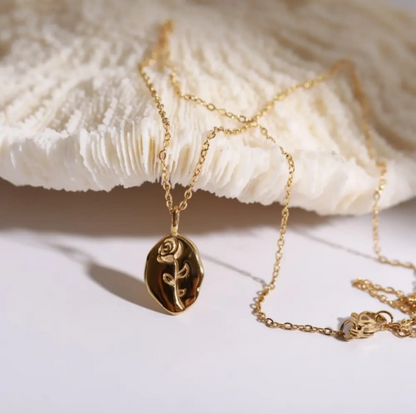 ENGRAVED ROSE NECKLACE