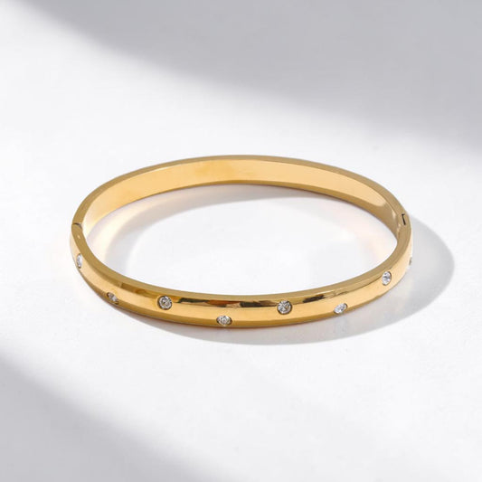 LUXE CRYSTAL HANDCUFF