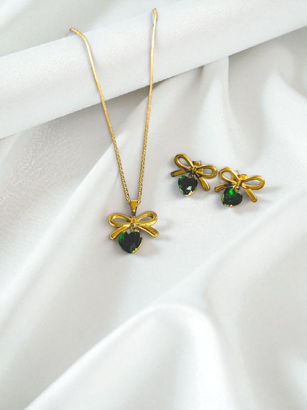 Bow Heart Necklace Set