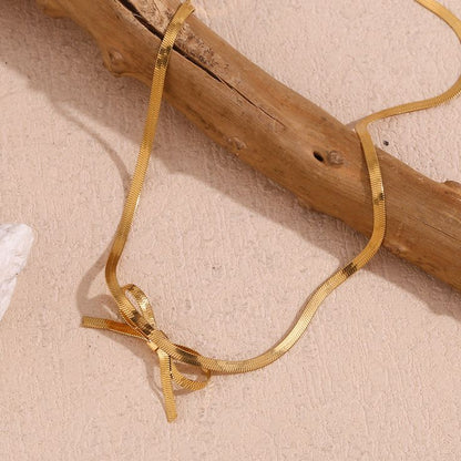 LIORA BOW NECKLACE