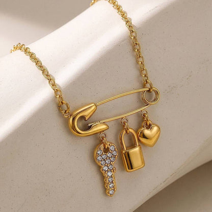 THE ROMANTIC NECKLACE