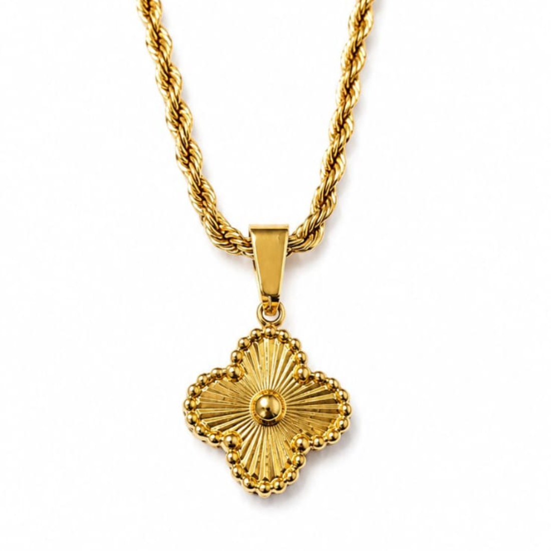 ROPE CLOVER NECKLACE