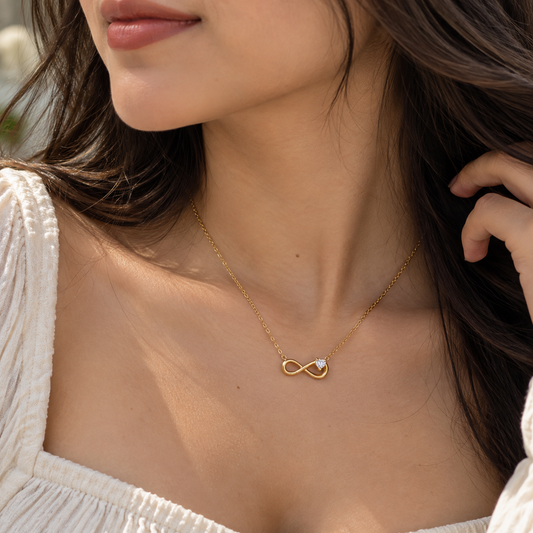 INFINITY NECKLACE