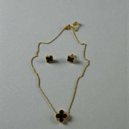 MIDNIGHT CLOVER