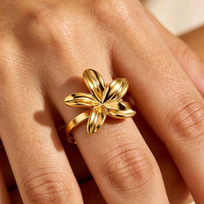 FEATHER BLOOM ADJUSTABLE RING
