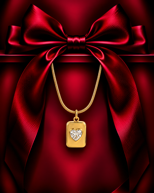 HEART BAR NECKLACE