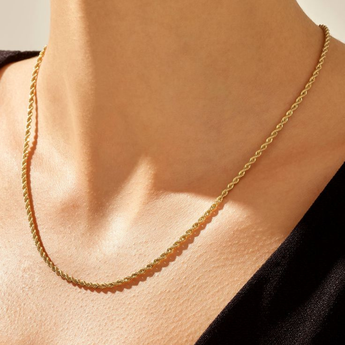 TWISTED ROPE NECKLACE