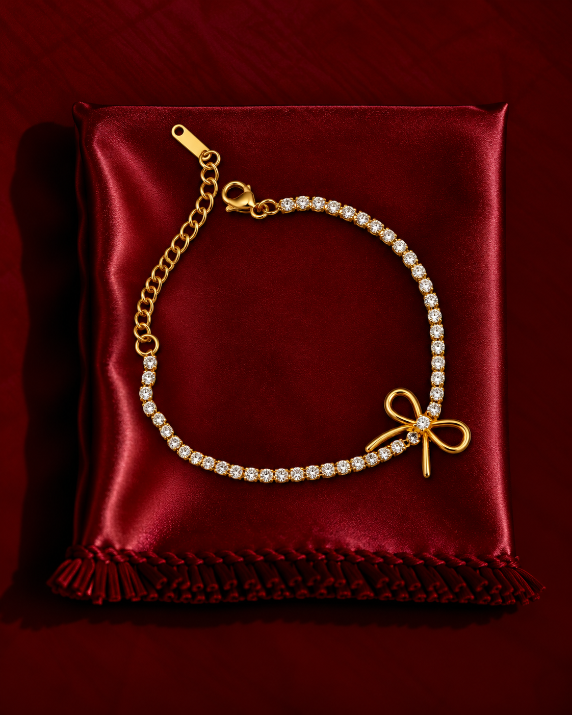 DIAMOND BOW BRACELET