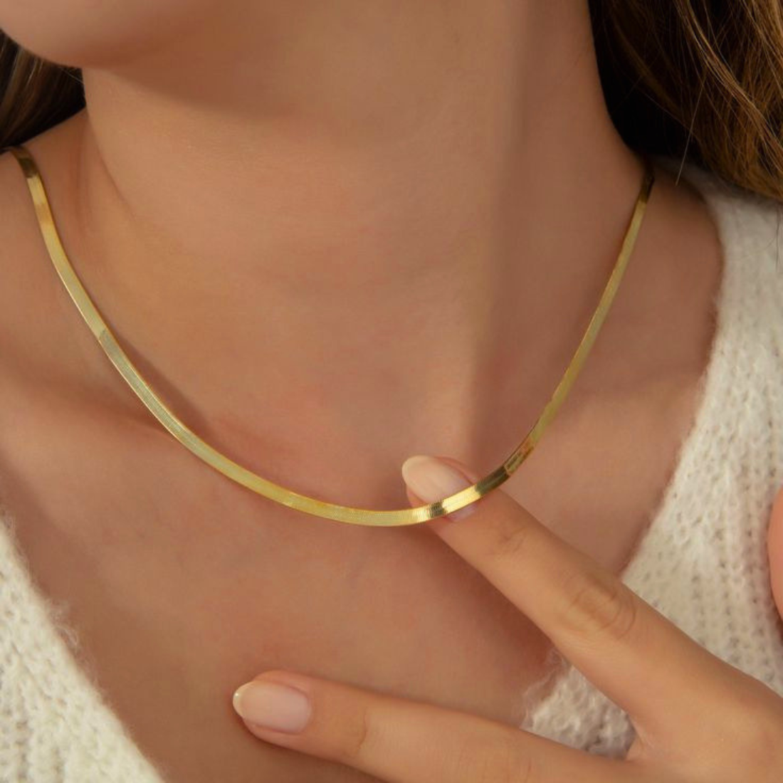 BADDIE GOLD CHAIN