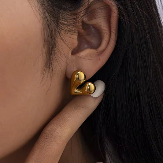 HEART GOLD PLATED EARRINGS