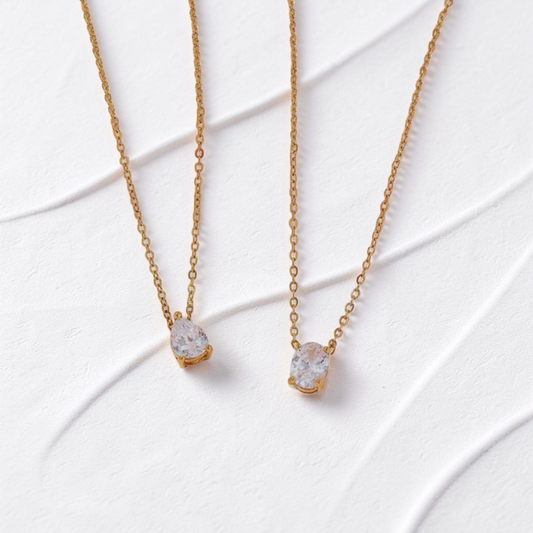 AESTHETIC 18K OVAL DIAMOND