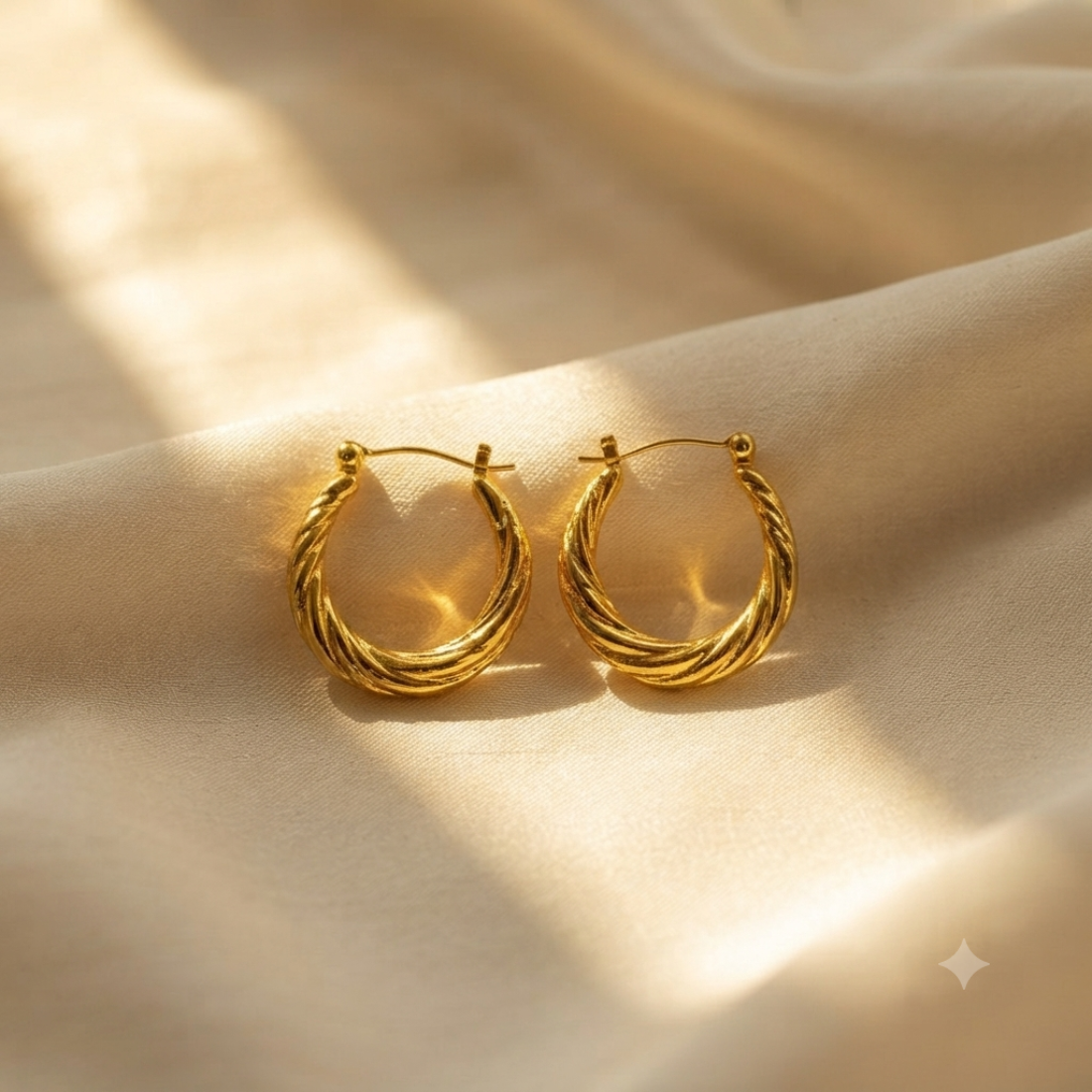 GILDED HOOPS