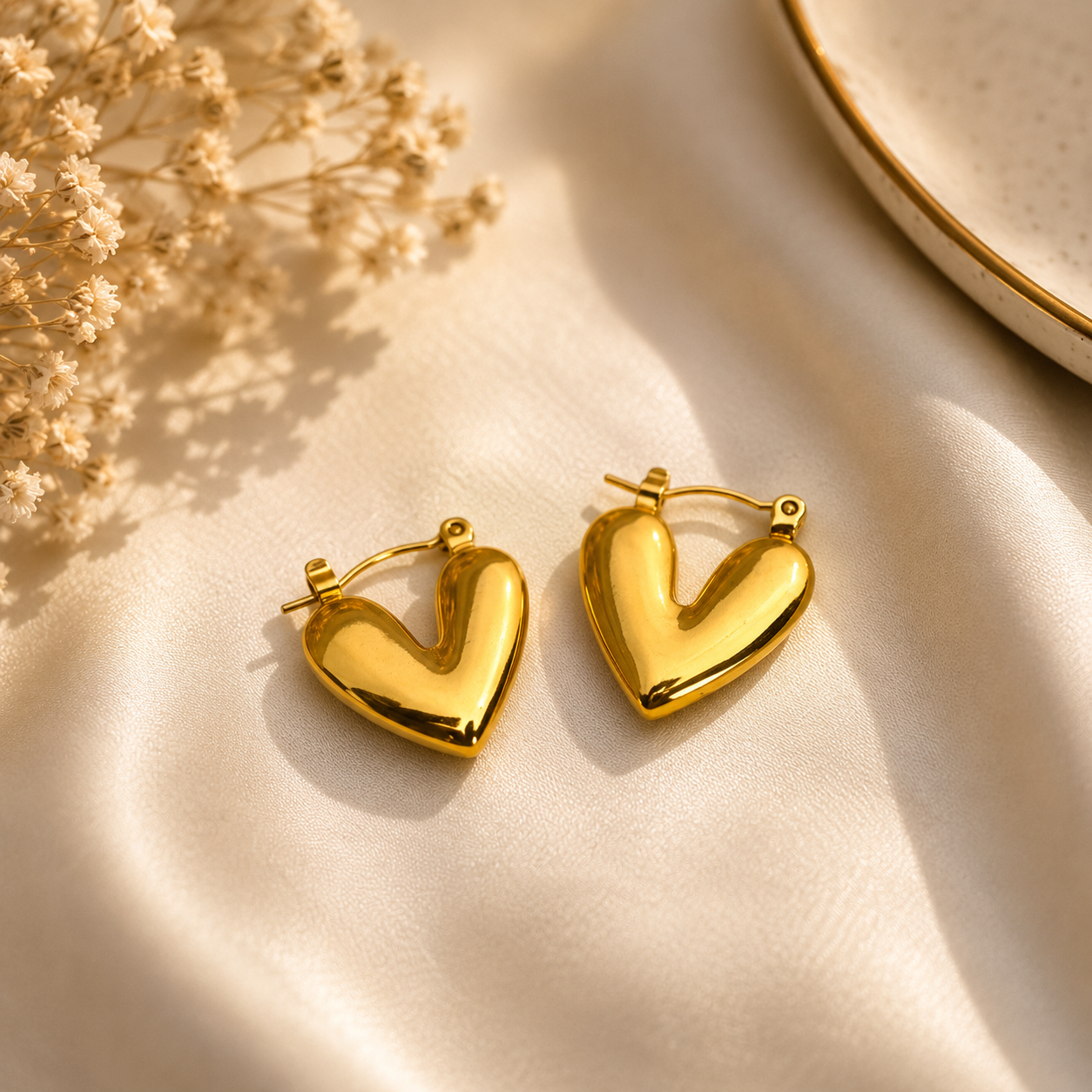 LUXURY HEART EARRINGS