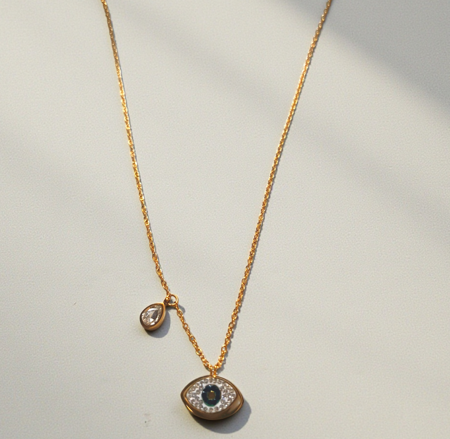EVIL EYE NECKLACE