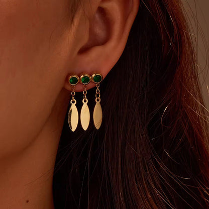 DROPPED GREEN EARRINGS