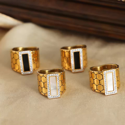 ZIRCON STONE RING BLACK