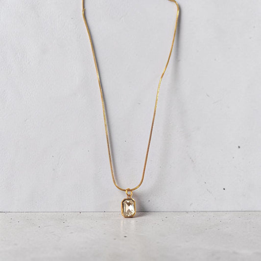CRYSTAL NECKLACE WHITE