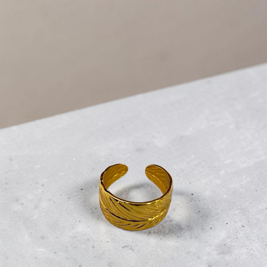 THE LEAF ADJUSTABLE RING